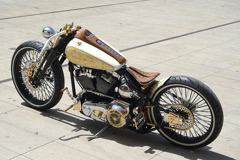 Gold Standard: Lord Drake Kustoms’ Award-Winning Harley-Davidson Softail ‘Babylon’
